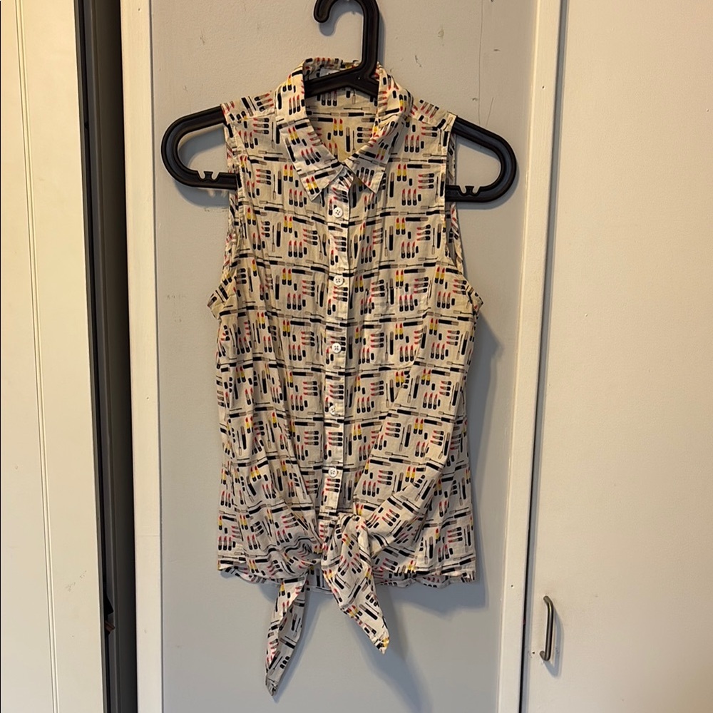Equipment Lipstick+ Mascara Sleeveless Button Down Shirt